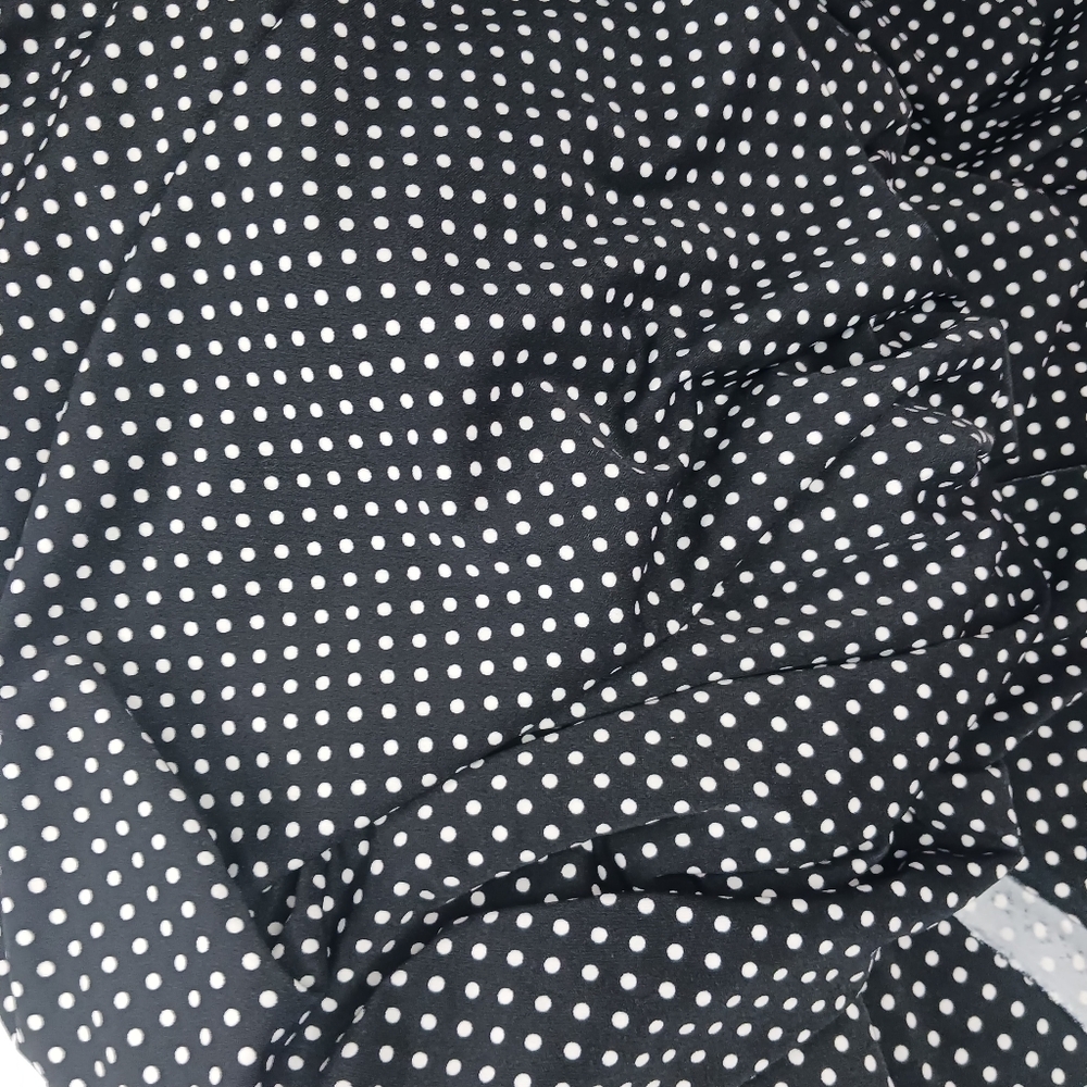 Black & White Polka Dot Print Spandex Fabric. - Picture 4 of 5